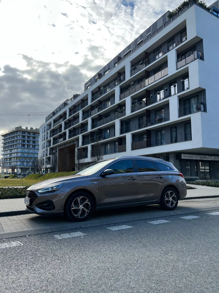 Hyundai i30 SW 1.5 T-GDi MHEV, Automatic - barkro autobazar
