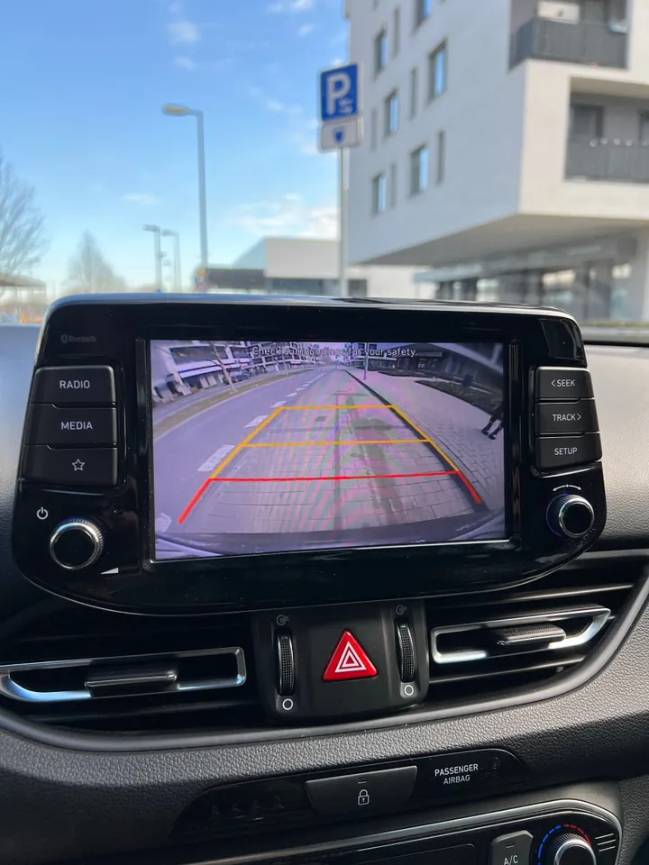 Hyundai i30 SW 1.5 T-GDi MHEV, Automatic - barkro autobazar