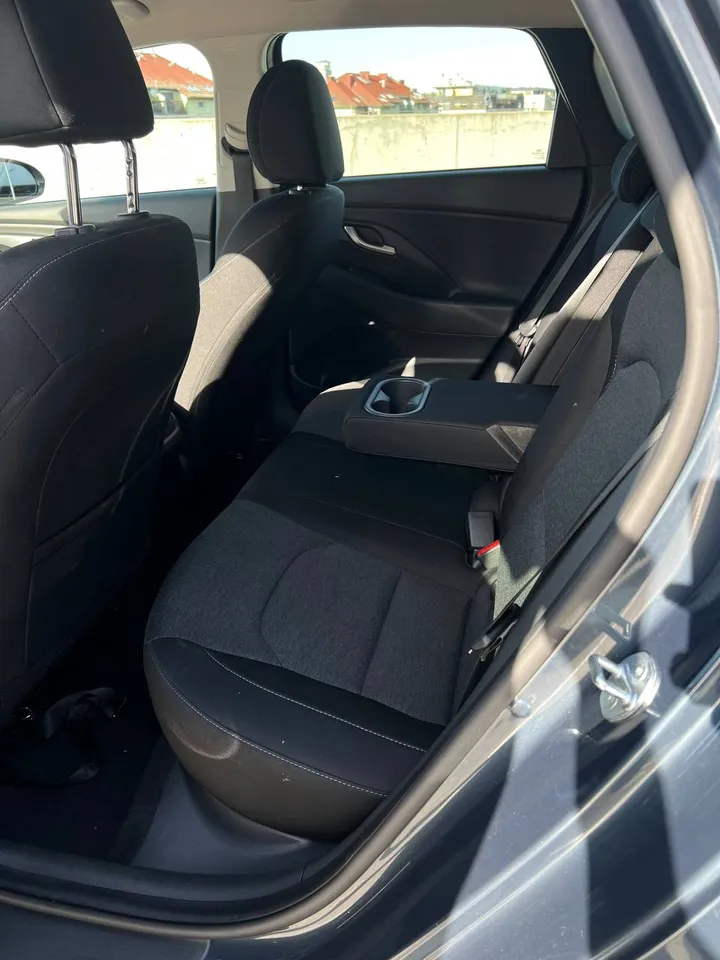 Hyundai i30 SW 1.5 T-GDi MHEV, Automatic - barkro autobazar