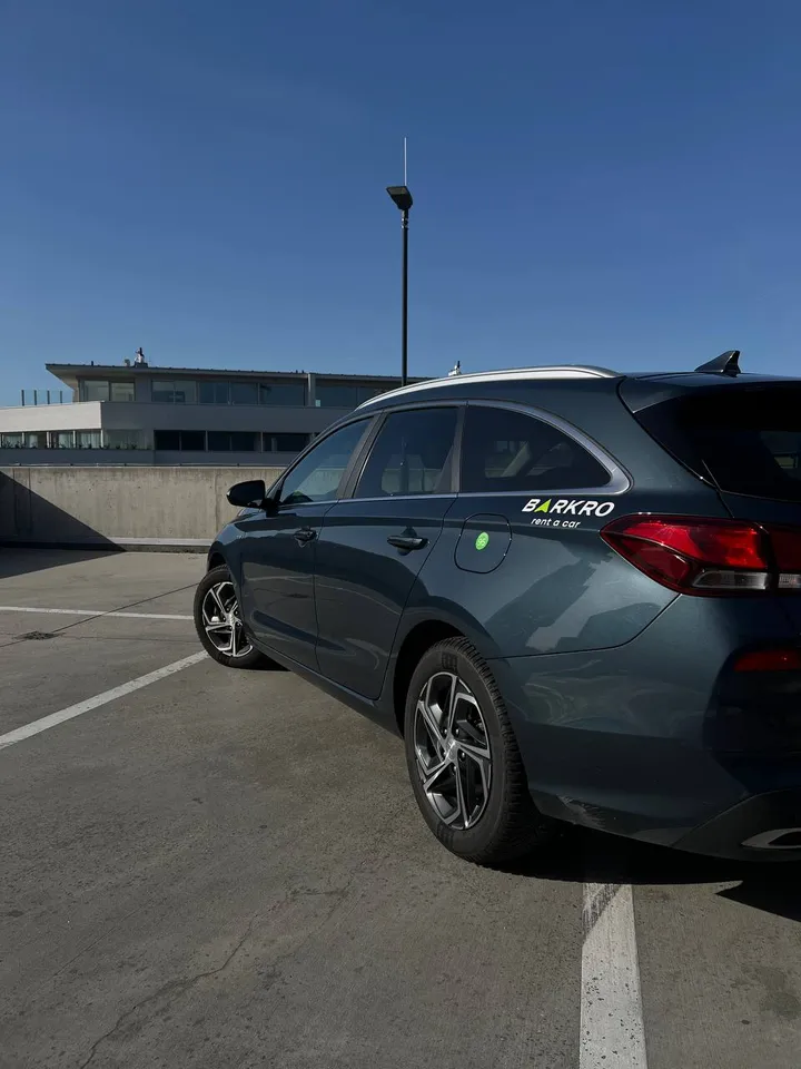 Hyundai i30 SW 1.5 T-GDi MHEV, Automatic - barkro autobazar